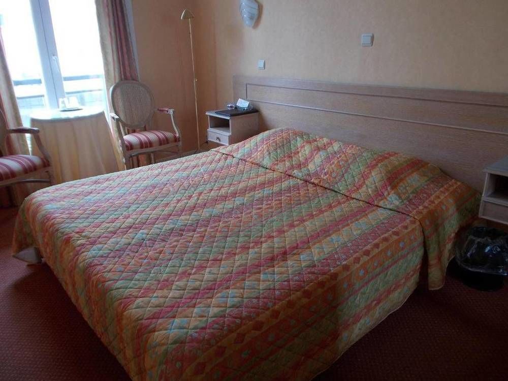Malecot Hotel By F-Hotels Бланкенберге Екстериор снимка